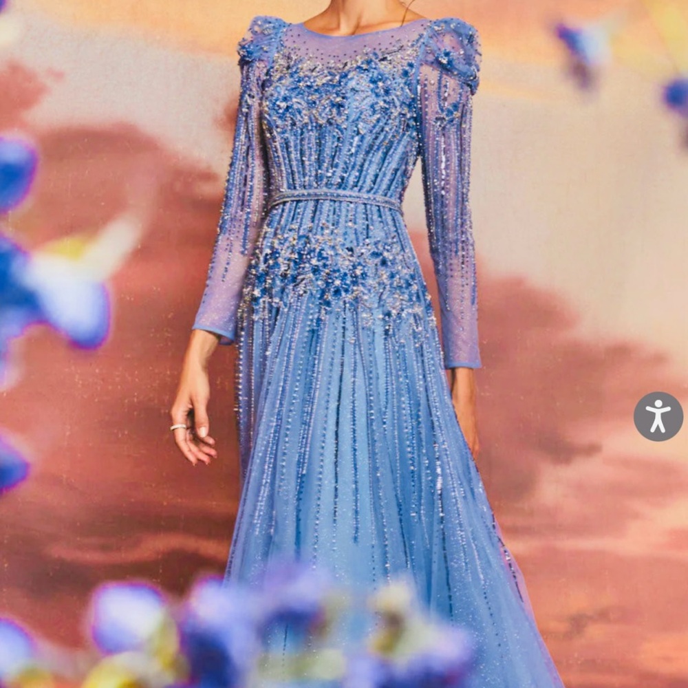 Elegant Blue Evening Gown